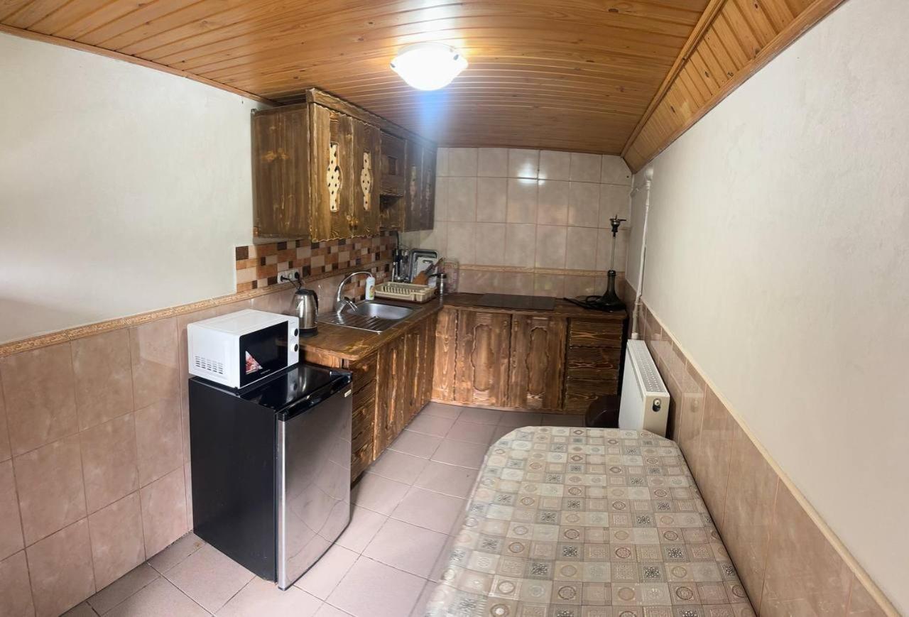 Садиба Верховинський Водограй Synevyrsʼka Polyana Exterior foto