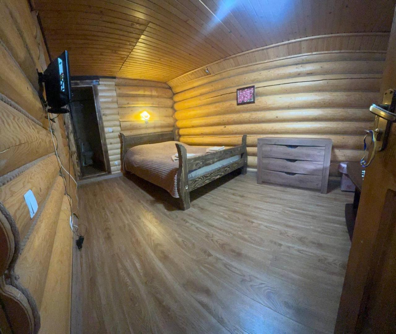 Садиба Верховинський Водограй Synevyrsʼka Polyana Exterior foto